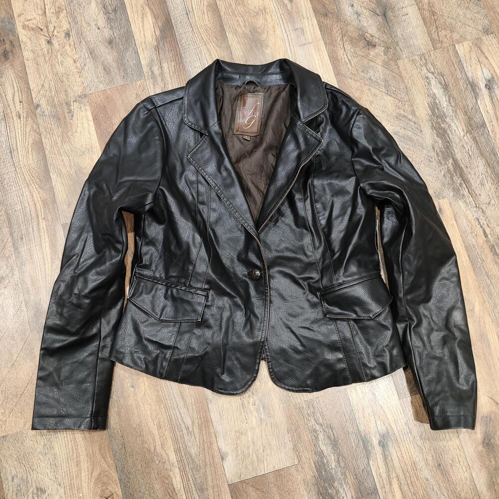 Frida G Blazer Womens Large Black Faux Leather Jacket Button Front Lined Pockets